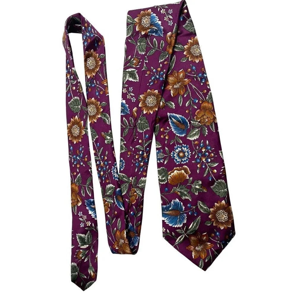 Ted Lapidus Purple Floral Silk Tie Made In Italy colorful floral elegant office